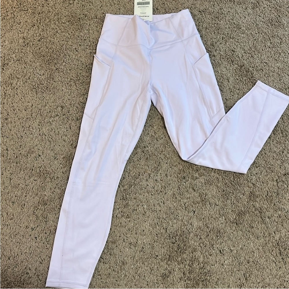 Light Purple Fabletics oasis 7/8 leggings